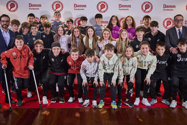 Damm Padel Club opens the 2024 season at the Museo Nacional Centro de Arte Reina Sofía