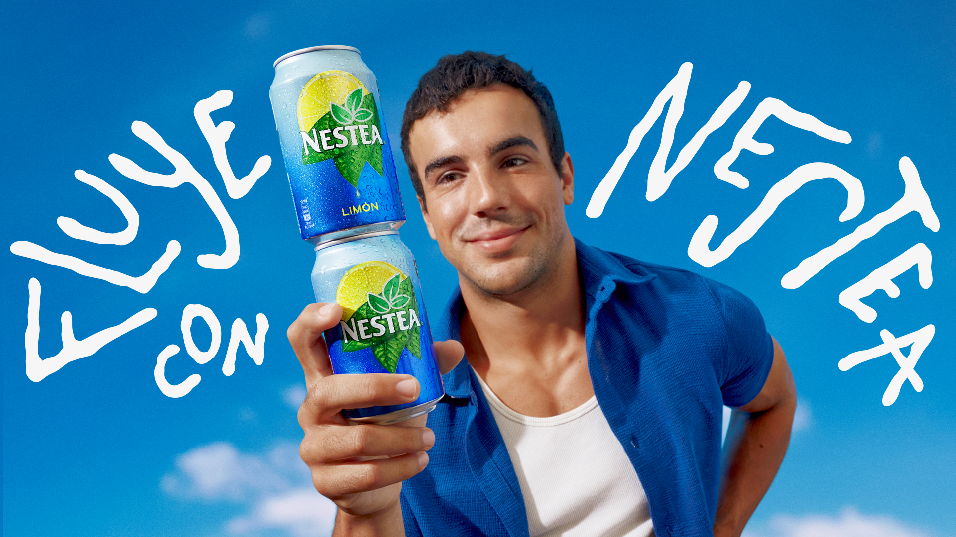 ‘Fluye con Nestea’, la nueva campaña de verano de Nestea con Óscar Casas y Clers