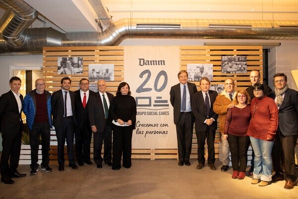 Damm celebra 20 anys de col·laboració amb Grup Social CARES