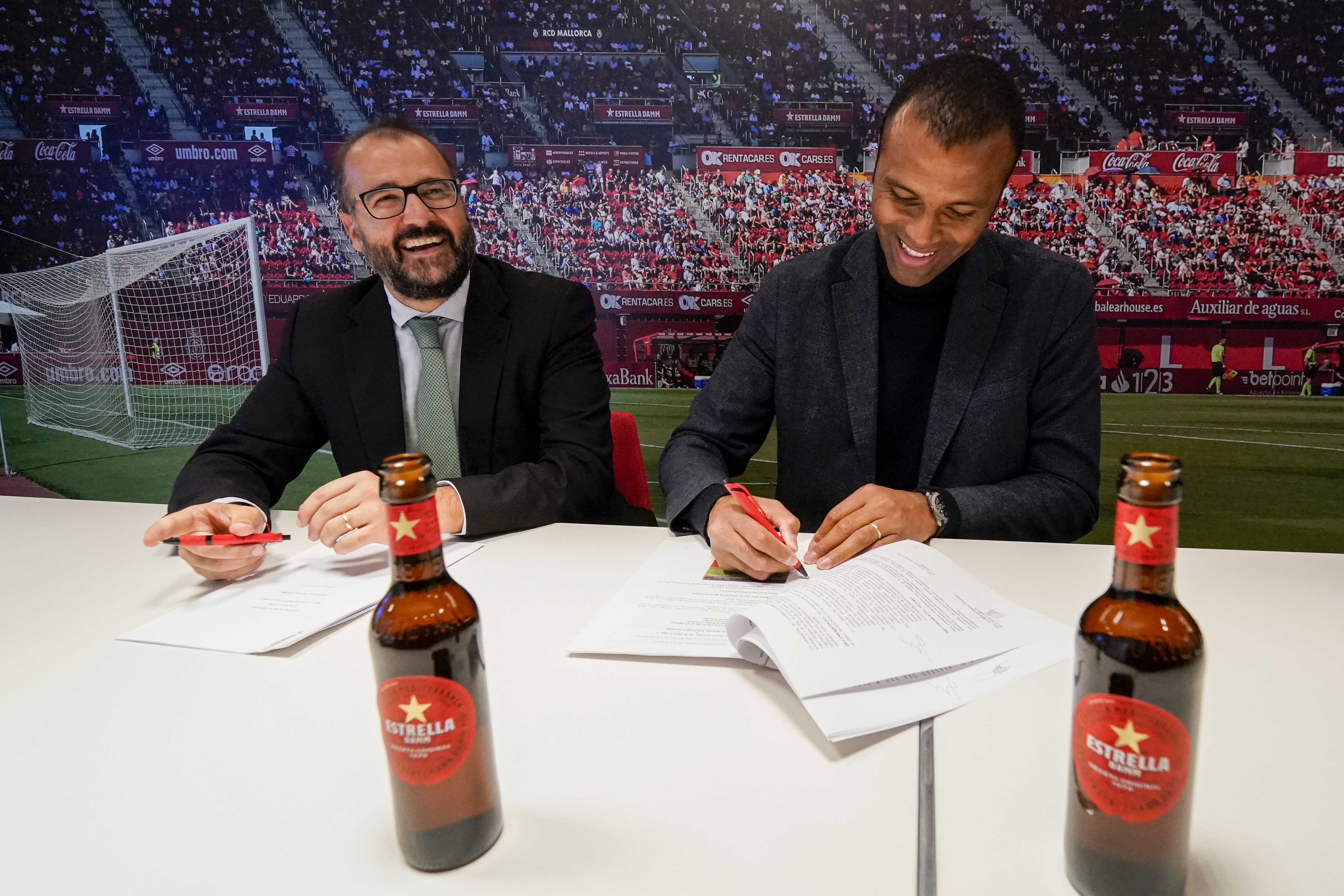 Estrella Damm y El RCD Mallorca renuevan hasta 2023