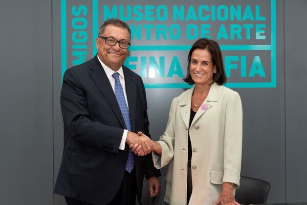 The Damm Foundation and the Asociación Amigos del Museo Nacional Centro de Arte Reina Sofía Foundation renew their cooperation agreement