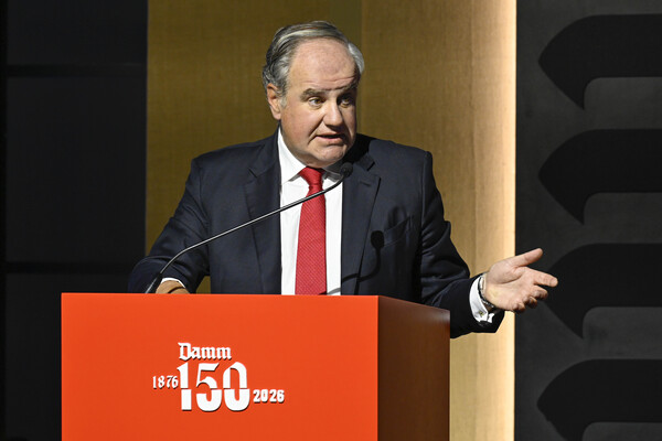 Damm cierra 2025 con una facturación  de 2.010 millones de euros y refuerza su crecimiento internacional