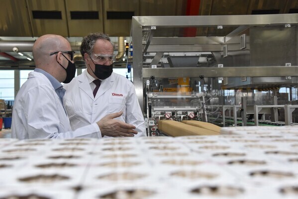 “El Prat production plant is a guarantee for the future"