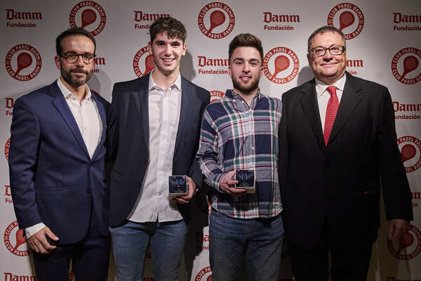 El Club de Pádel Damm inicia oficialmente la temporada 2023 con la entrega de becas a sus jugadores y jugadoras