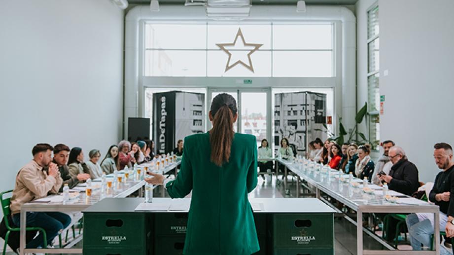 taller a la fàbrica d'estrella levante